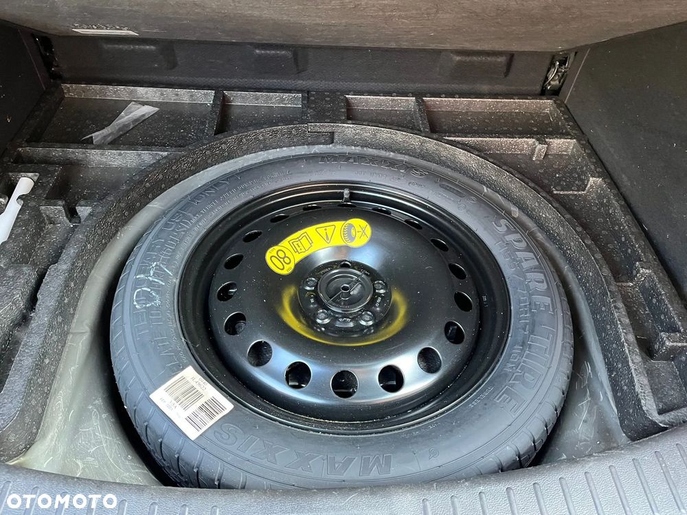 Ford Kuga 1.5 EcoBoost 2x4 Business Edition - 15