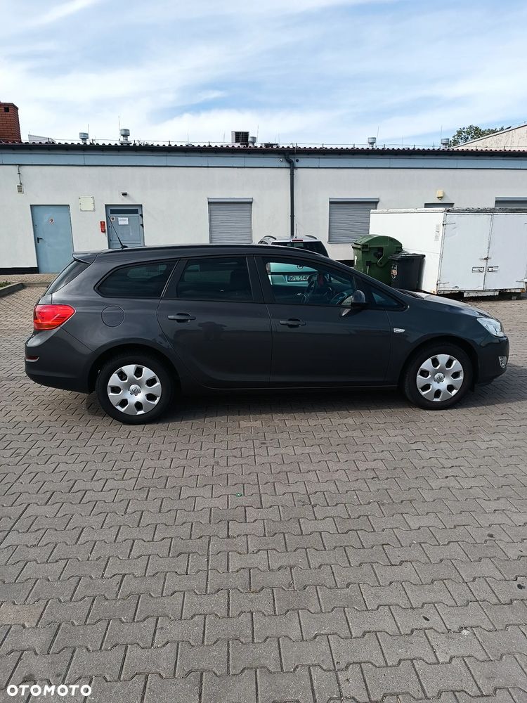 Opel Astra 1.4 Turbo - 10