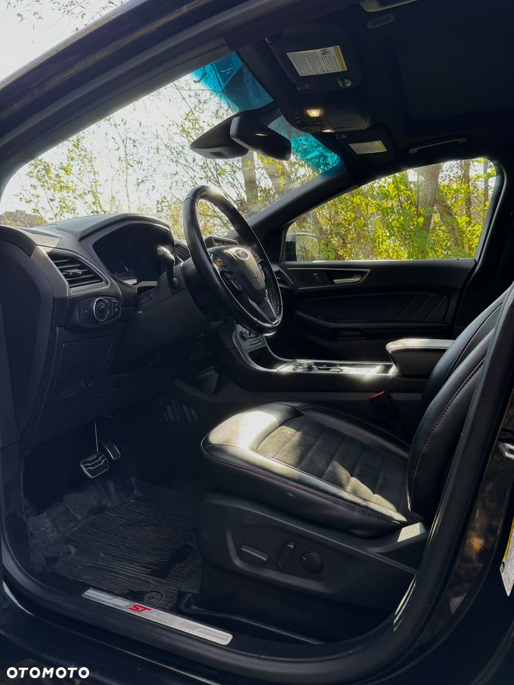 Ford Edge - 20