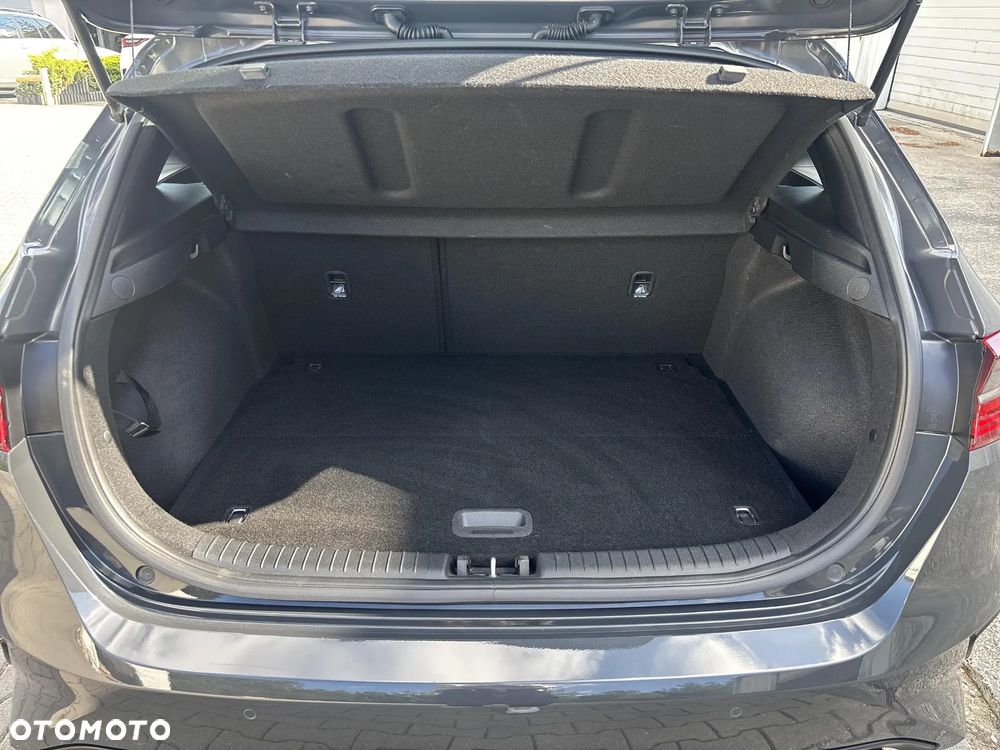 Kia Ceed 1.5 T-GDI M - 17