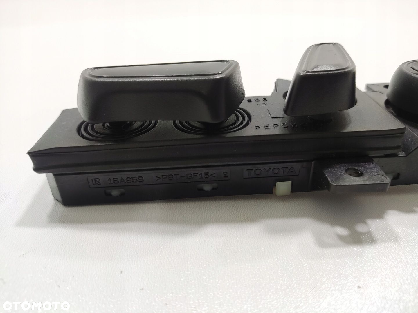 PANEL STEROWANIA REGULACJI FOTELA LEWY PRZÓD KIEROWCY TOYOTA RAV4 V 2019-24 - 5