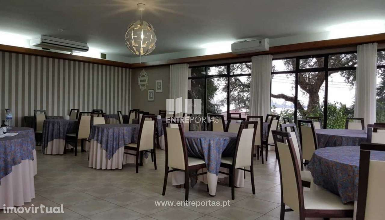 Venda de Hotel em pleno funcionamento na Estela, Póvoa de Varzim - Grande imagem: 2/16