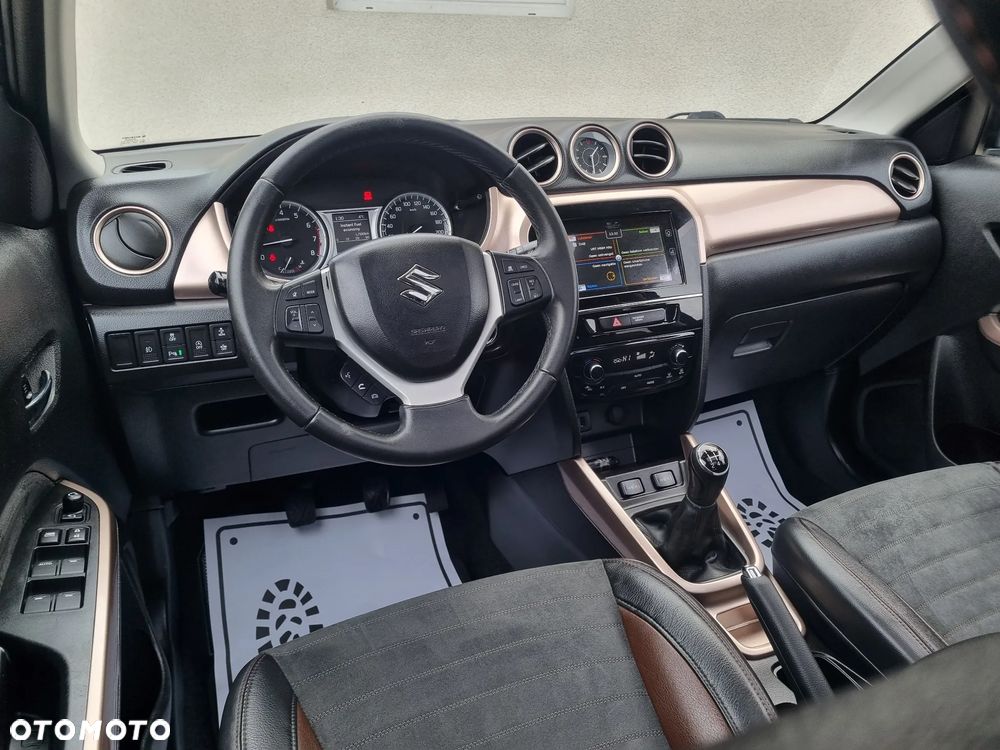 Suzuki Vitara 1.6 Premium 2WD - 6