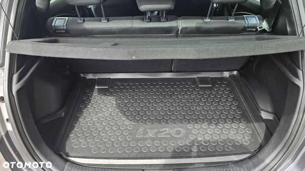Hyundai ix20 - 18