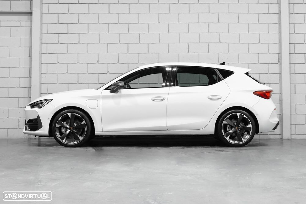 Cupra Leon 1.4 e-Hybrid VZ DSG - 3