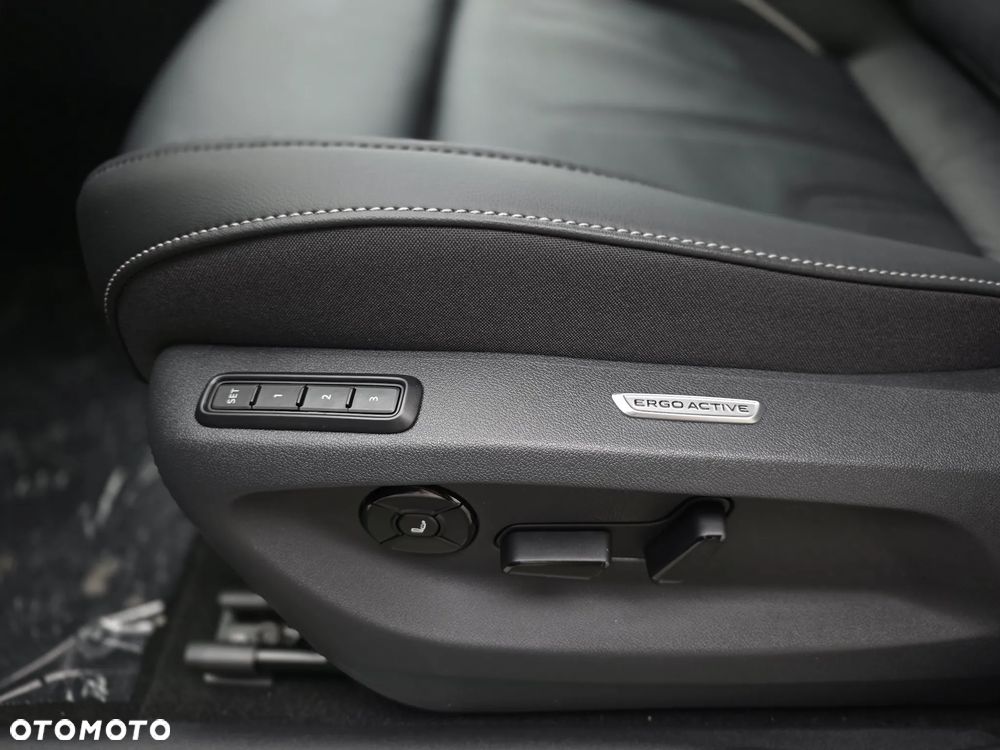 Volkswagen Tiguan 2.0 TDI SCR Elegance DSG - 16