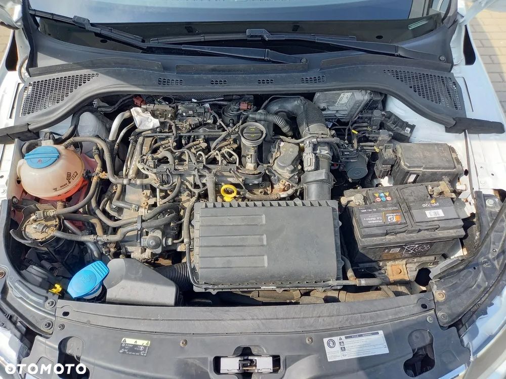 Skoda RAPID - 10