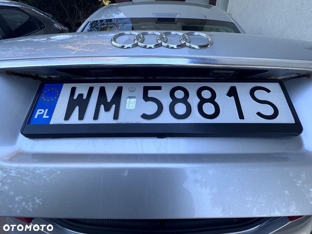 Audi A6 Limousine 2.4 - 24