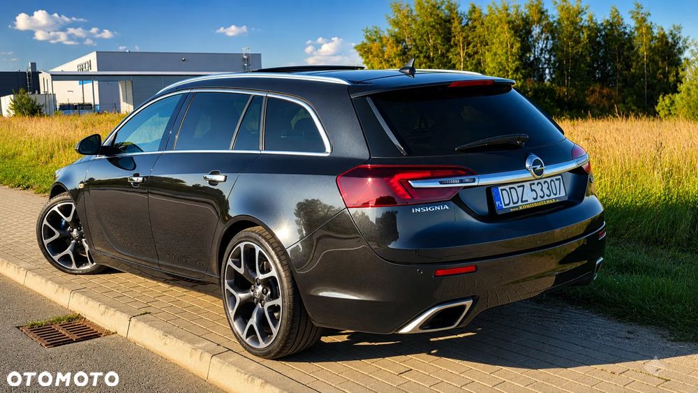 Opel Insignia 2.8 T V6 OPC EU6 - 2