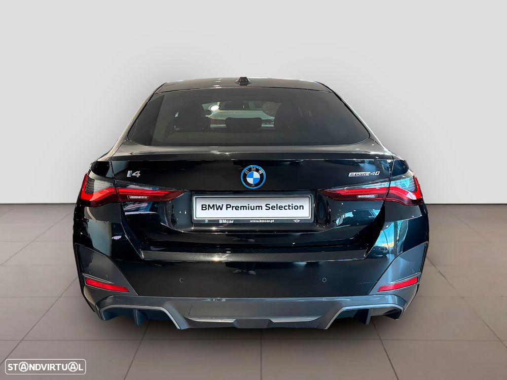 BMW i4 eDrive40 Desportiva M - 5
