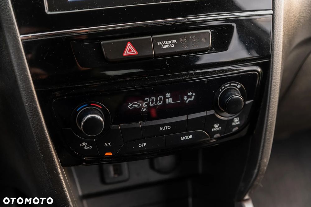 Suzuki Vitara 1.4 Boosterjet Hybrid Comfort - 27