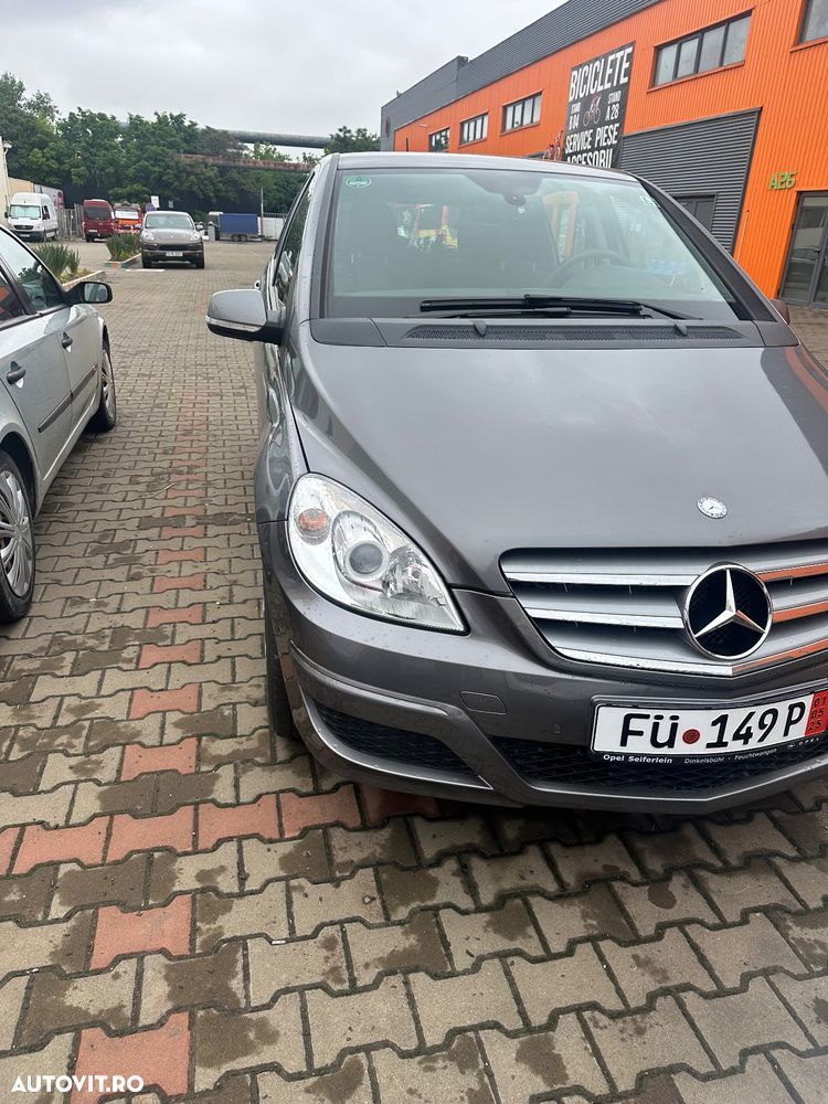 Mercedes-Benz B 200 Autotronic Special Edition - 32