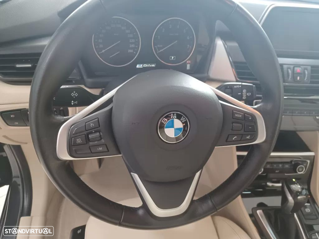 BMW 225xe Active Tourer Line Luxury - 12