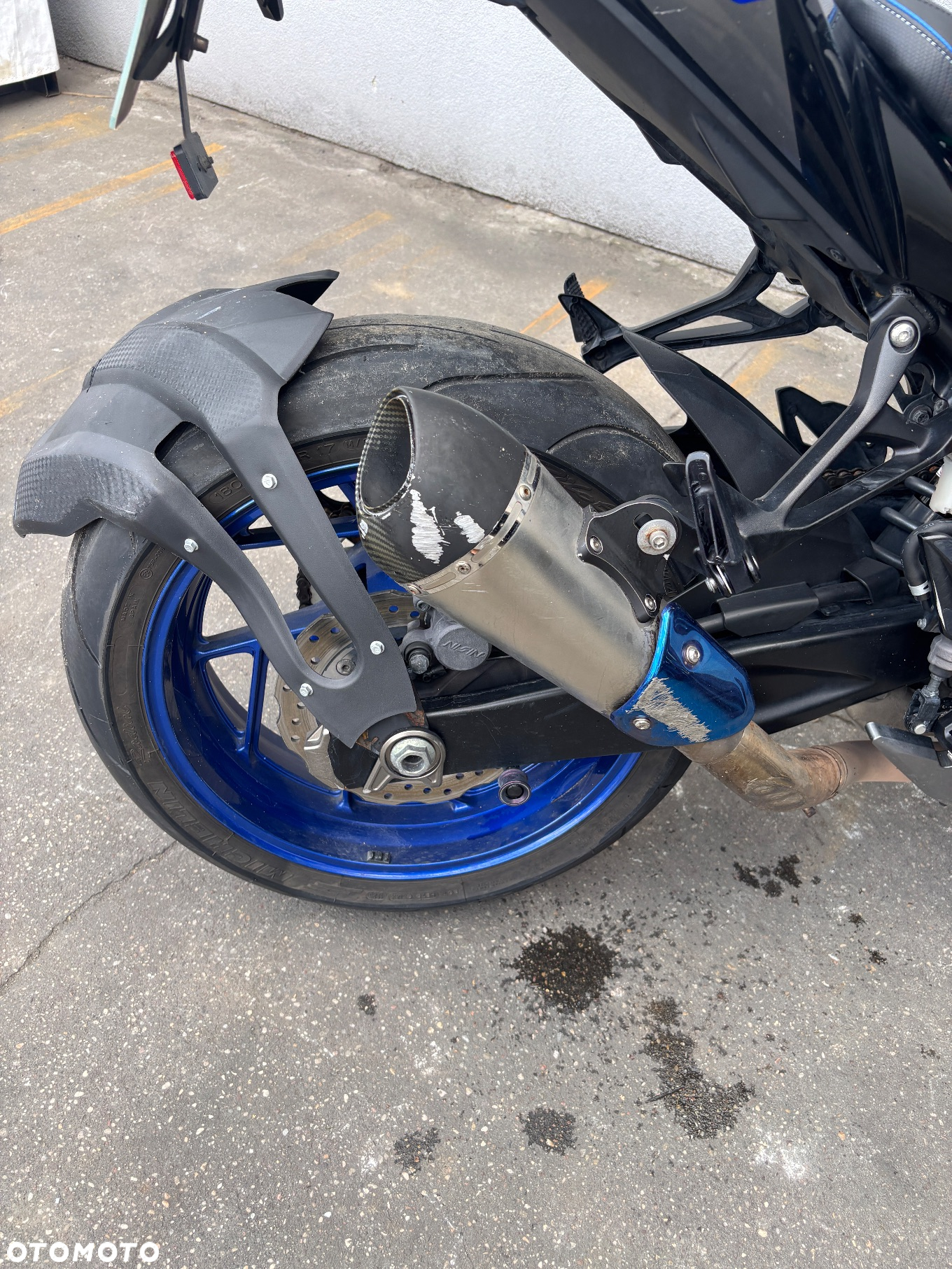 Suzuki GSX - 13