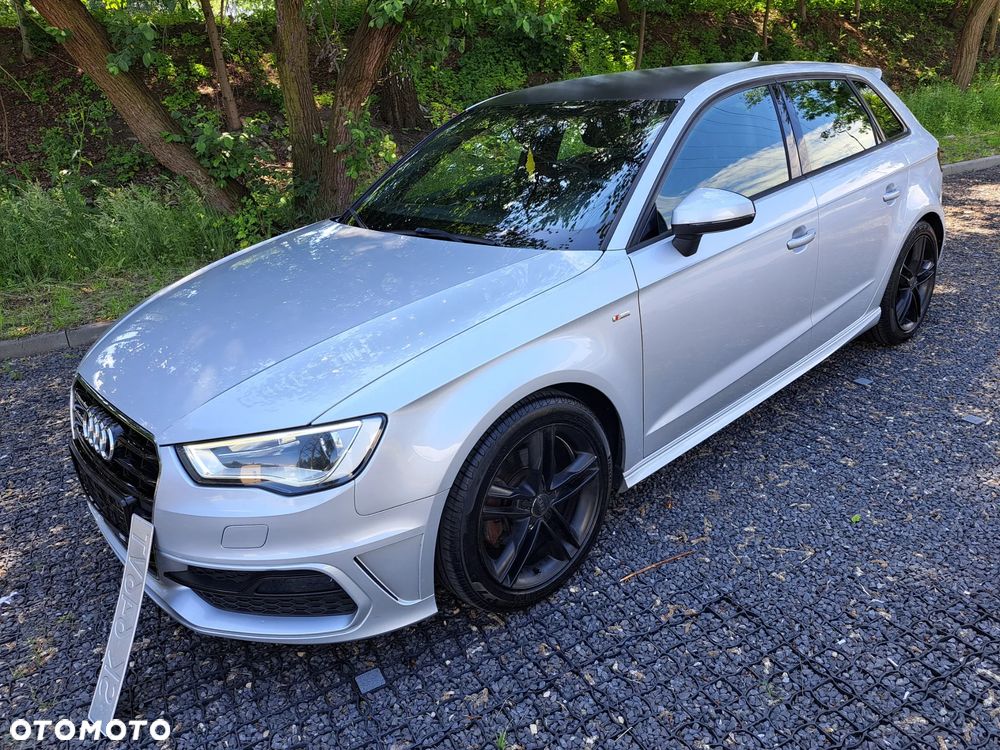 Audi A3 Sportback 1.6 TDI DPF S line Sportpaket - 9