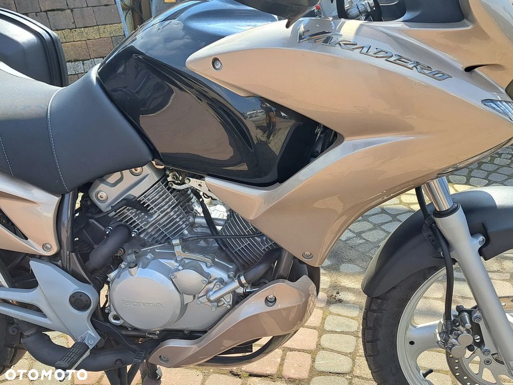 Honda Varadero - 17
