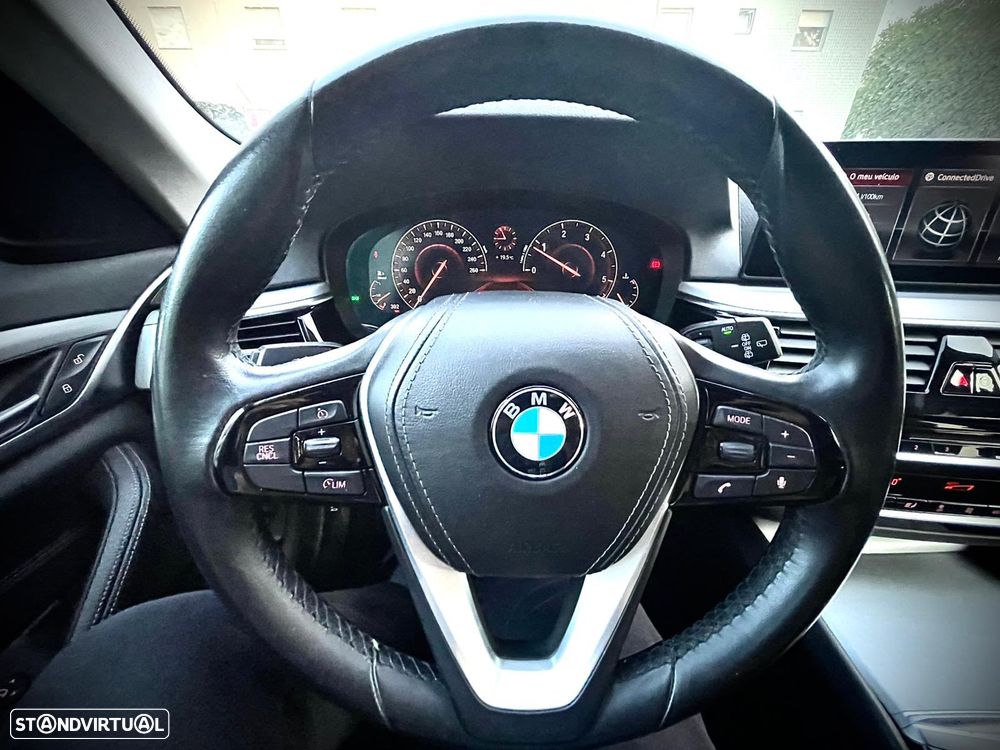 BMW 520 d Line Luxury Auto - 8