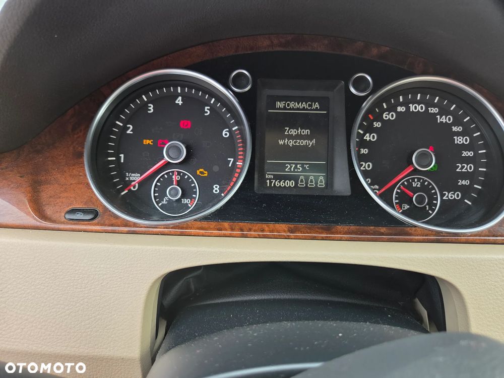 Volkswagen Passat 1.8 TSI Comfortline DSG - 9