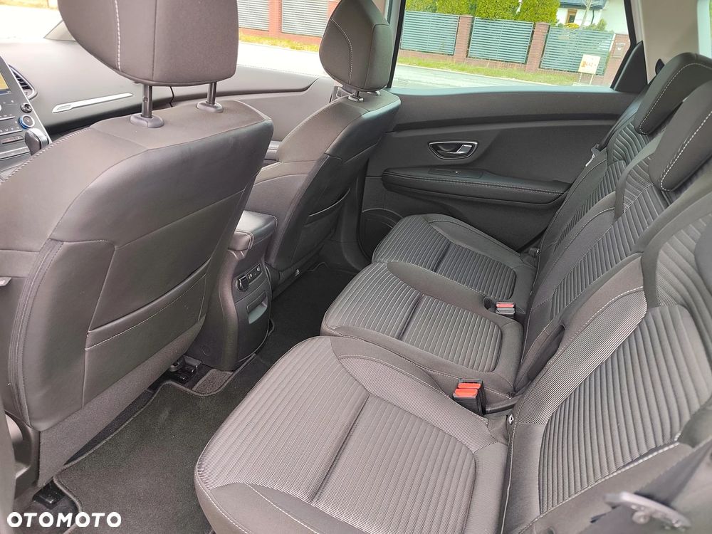 Renault Scenic - 10