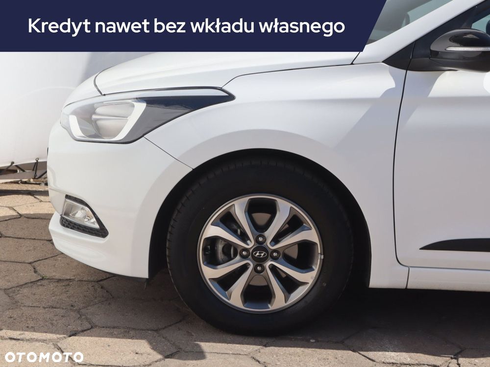 Hyundai i20 - 15