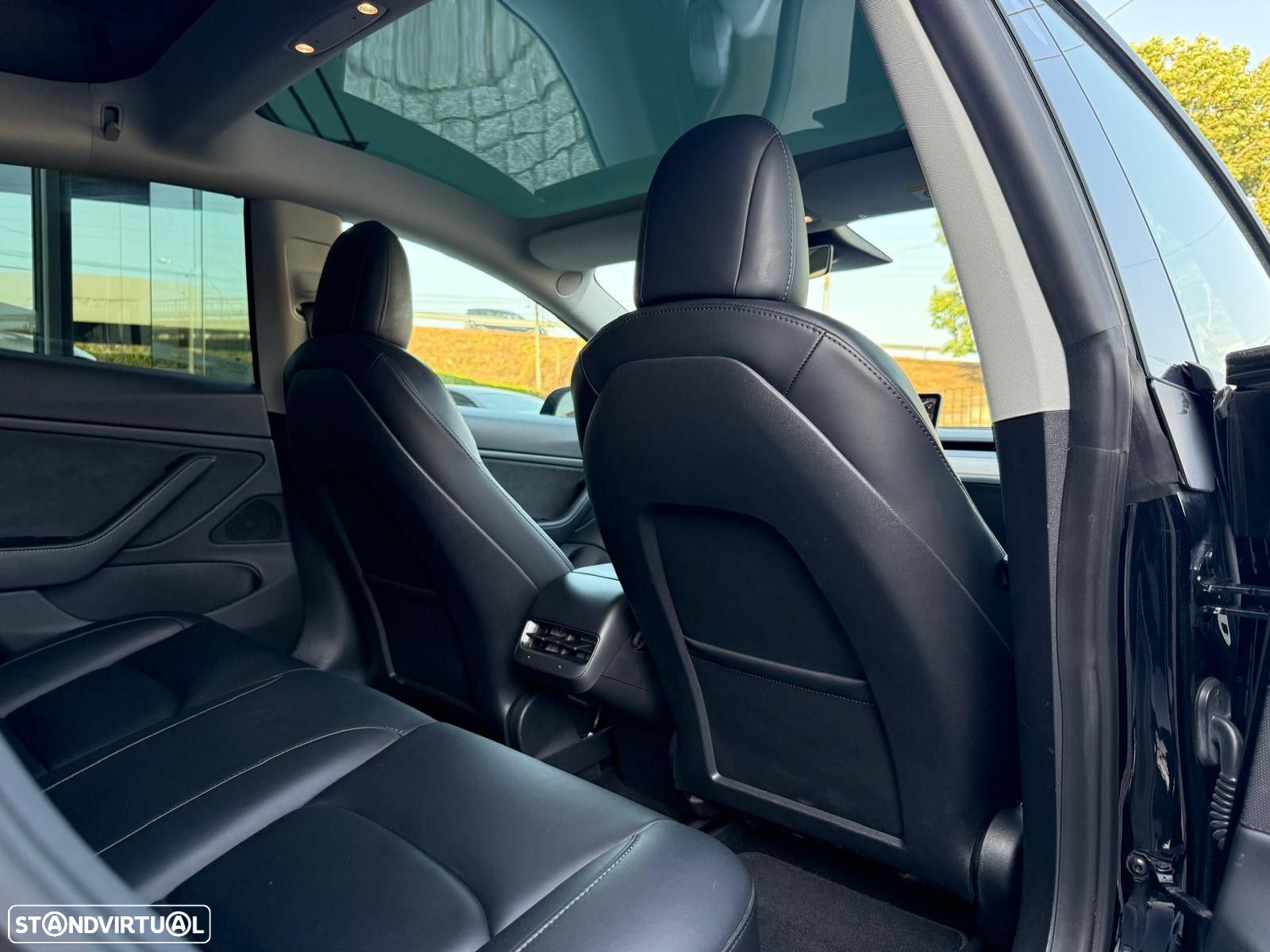 Tesla Model 3 Long Range AWD Dual Motor - 19