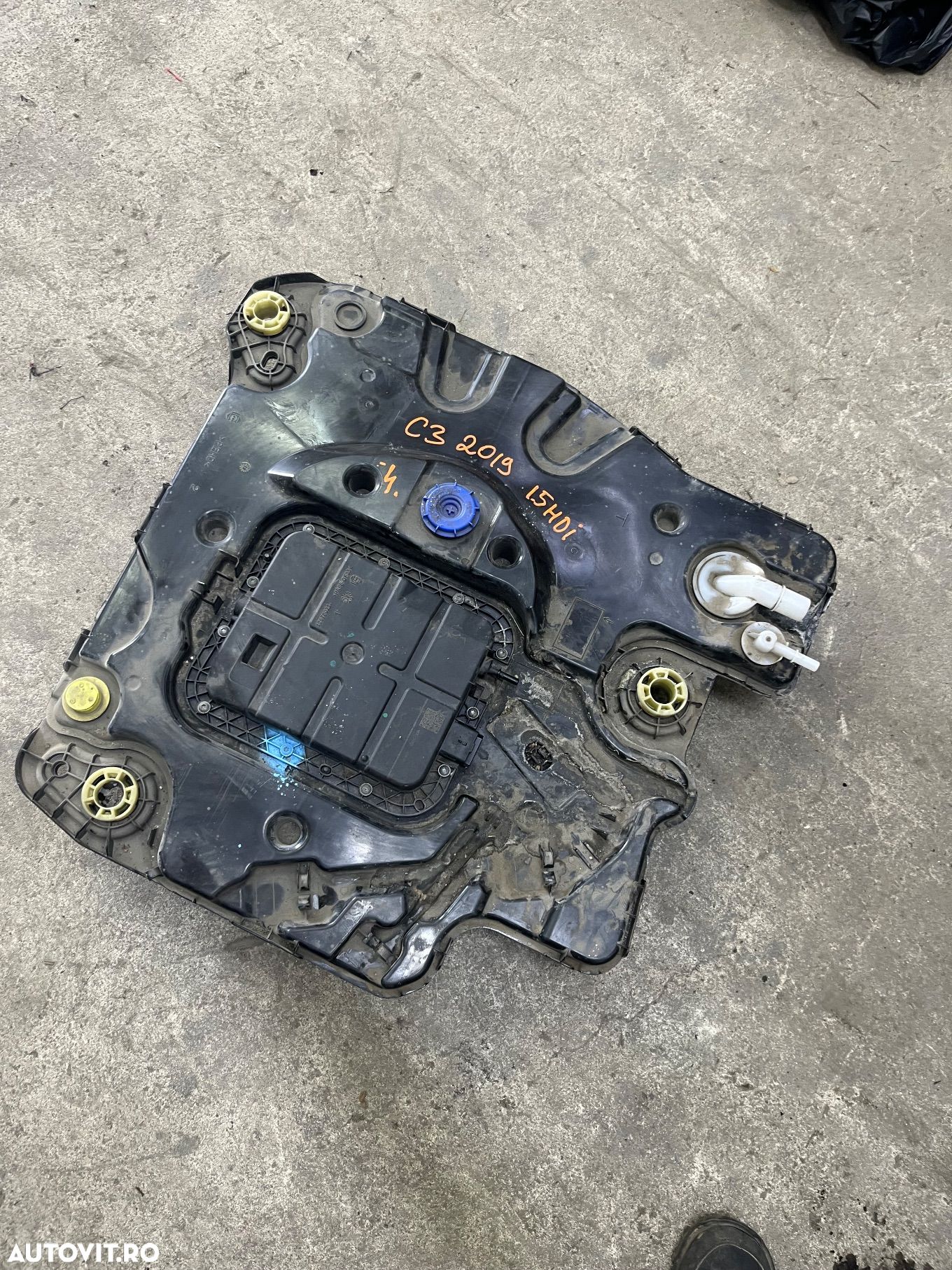 Rezervor Adblue Citroen c3 1.5 hdi 2019 - 1