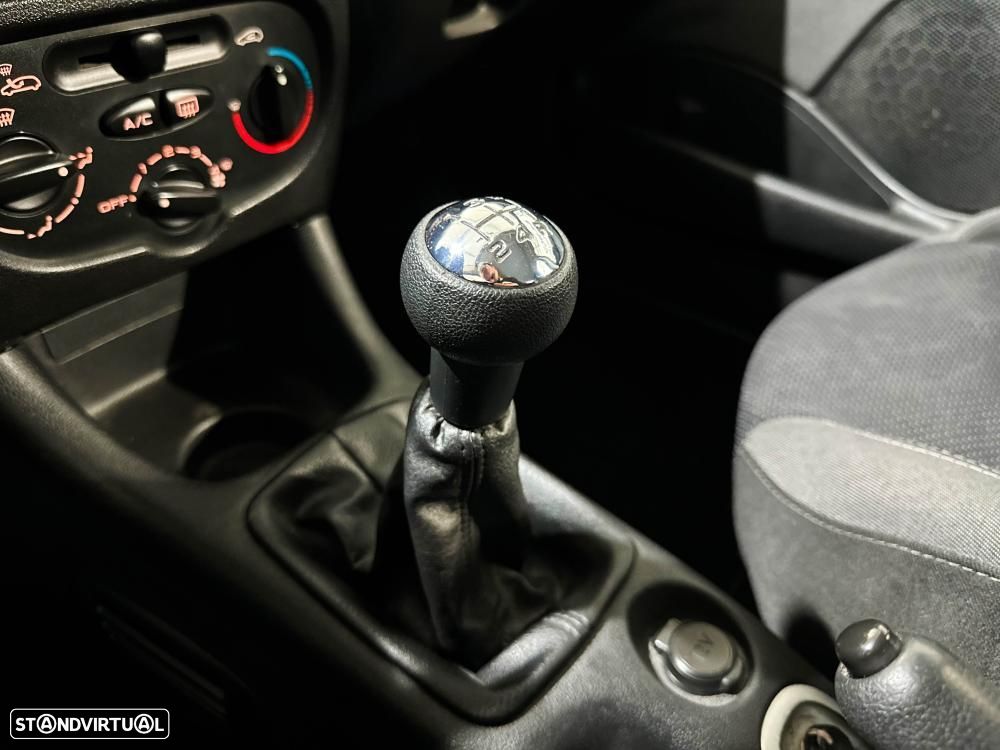 Peugeot 206+ 1.1 Urban - 37