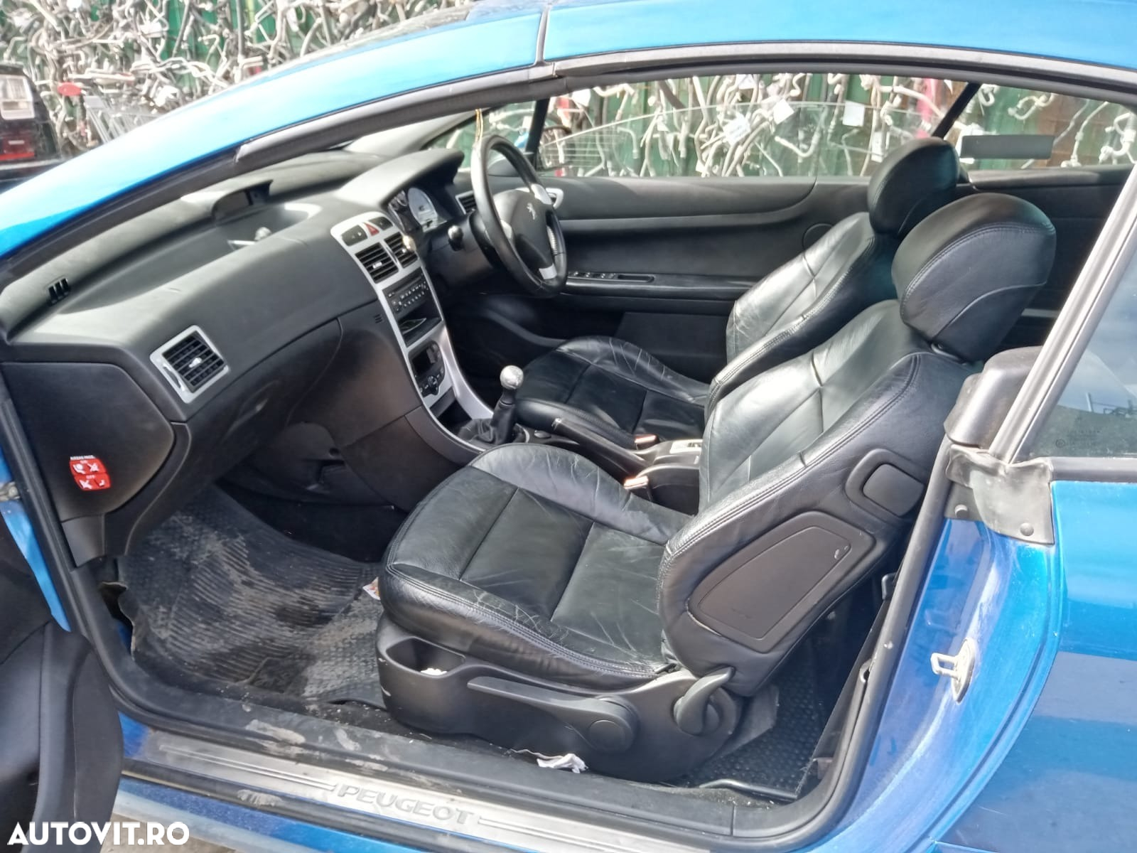 Dezmembrari  Peugeot 307 CC (3B)  2003  > 0000 2.0 16V Benzina - 4