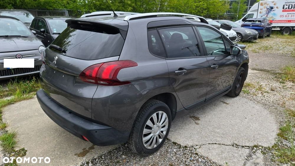 Peugeot 2008 - 3