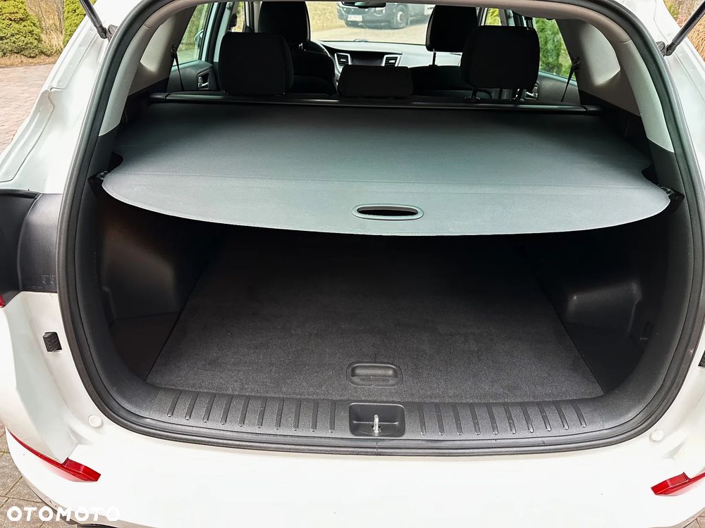 Hyundai Tucson blue 1.7 CRDi 2WD Advantage - 28