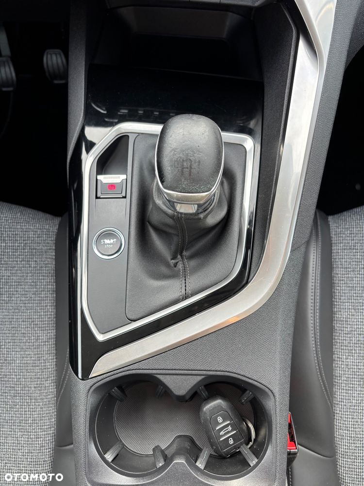 Peugeot 5008 2.0 BlueHDi Active 7os - 18