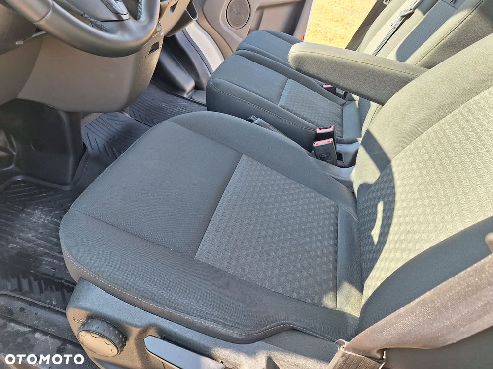Ford Transit Custom - 23