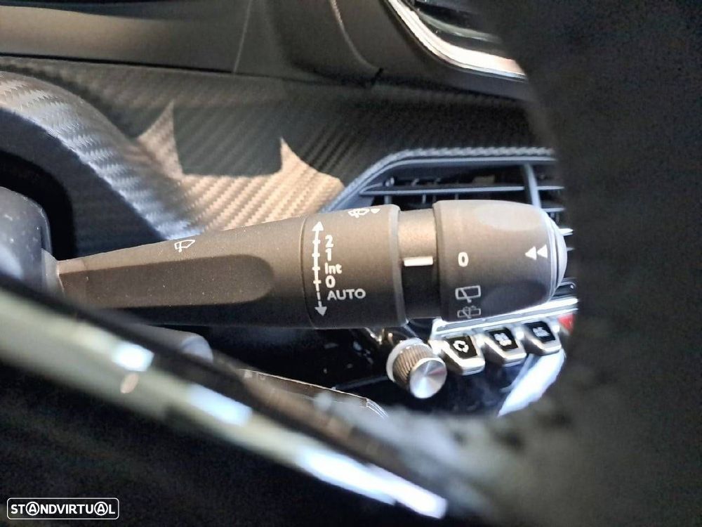 Peugeot 2008 1.2 PureTech Allure - 14
