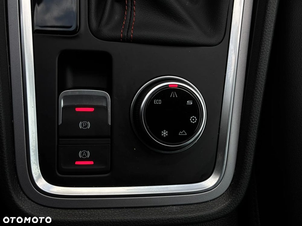 Seat Ateca 2.0 TSI FR S&S 4Drive DSG - 34