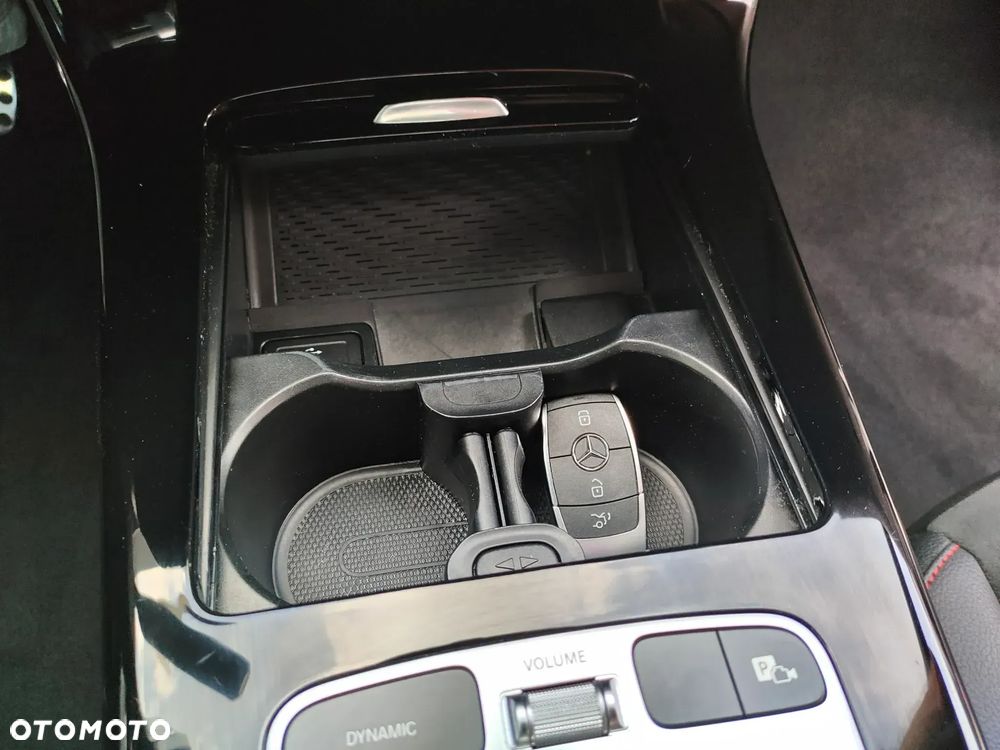 Mercedes-Benz CLA 200 mHEV AMG Line 7G-DCT - 23