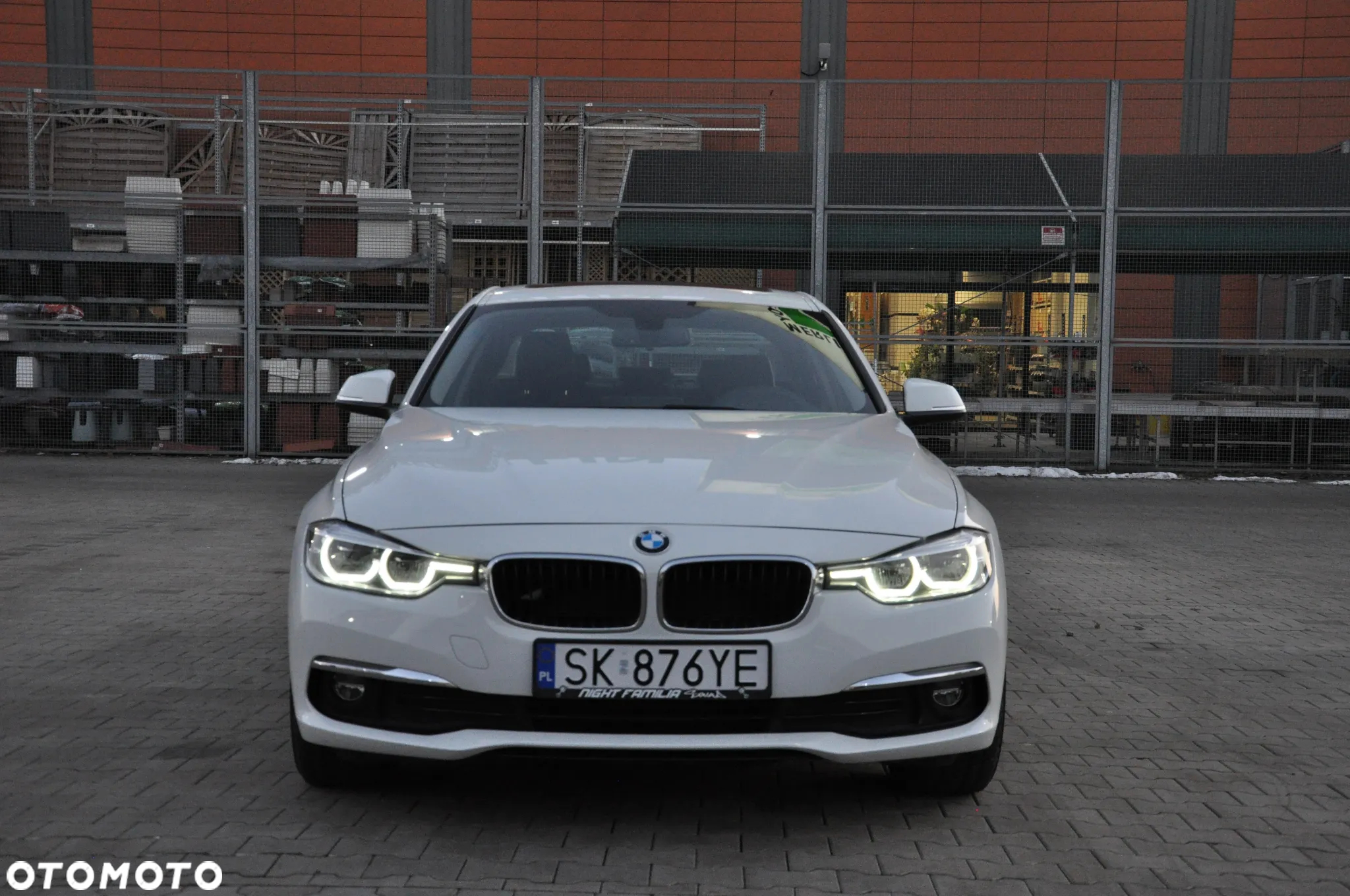 BMW Seria 3 320i xDrive Luxury Line - 3