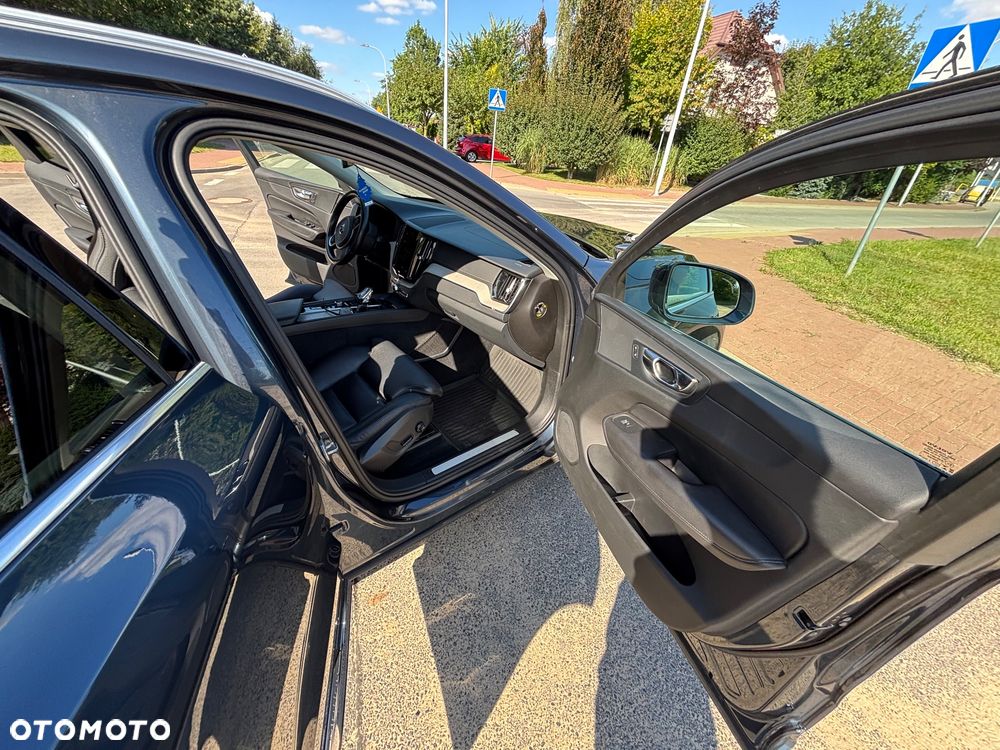 Volvo XC 60 B4 D AWD Inscription - 26