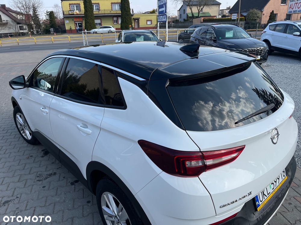 Opel Grandland X 1.2 T GPF Design Line S&S - 15