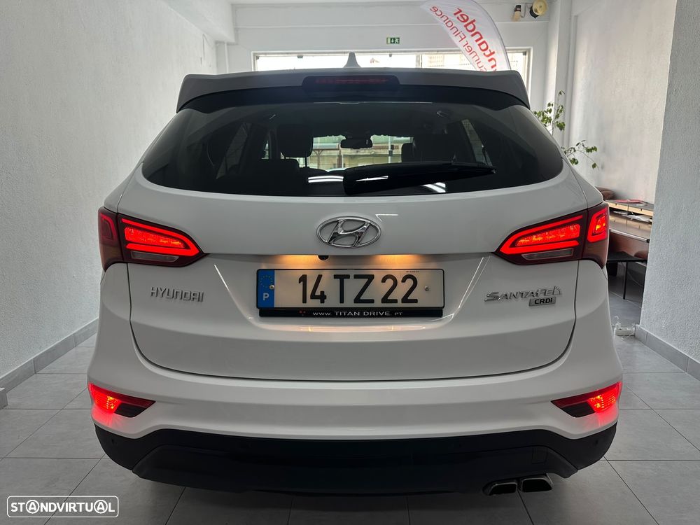 Hyundai Santa Fe 2.2 CRDi Executive Aut. - 6
