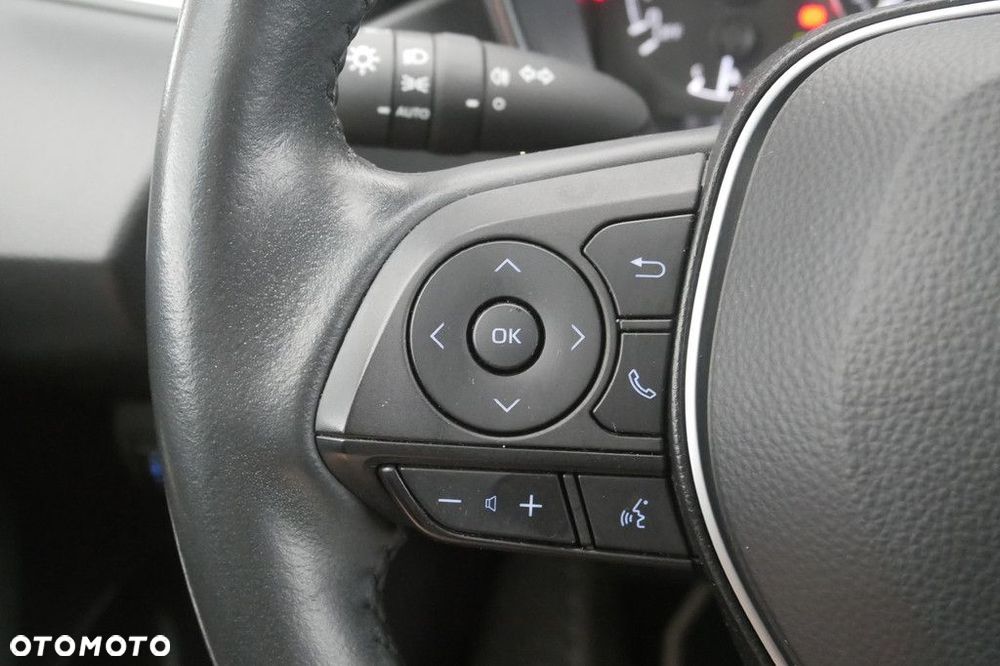 Toyota Corolla 1.8 Hybrid Active - 22