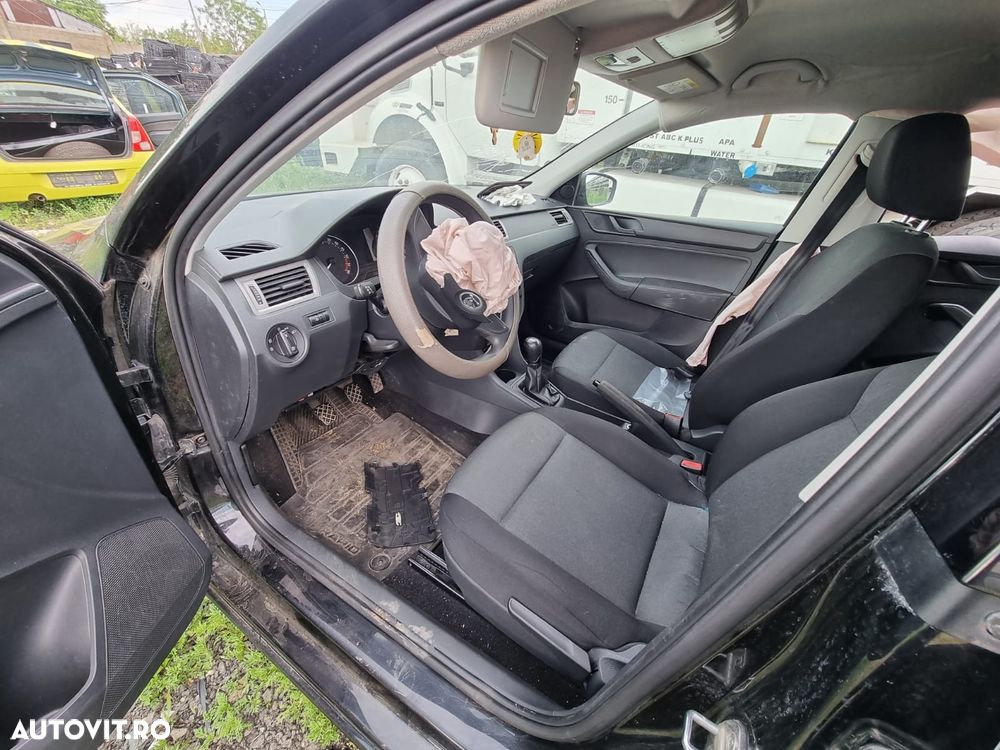 Dezmembrari  Skoda RAPID  2012  > 0000 1.6 TDI Motorina - 8