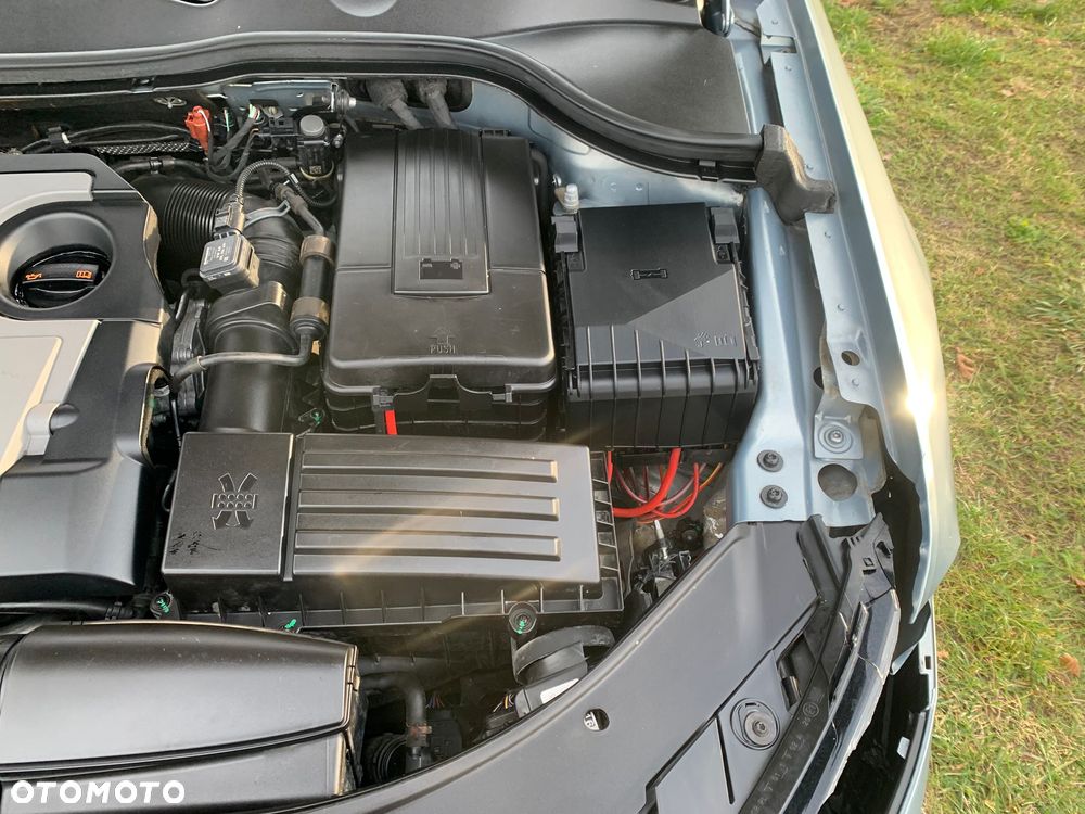 Volkswagen Passat Variant 1.6 TDI BlueMotion Technology Trendline - 17