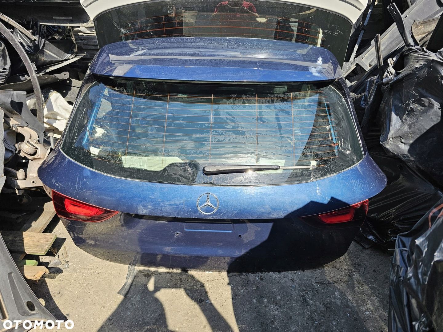 KLAPA TYLNA LAMPA MERCEDES GLA 247 H247 EUROPA - 1