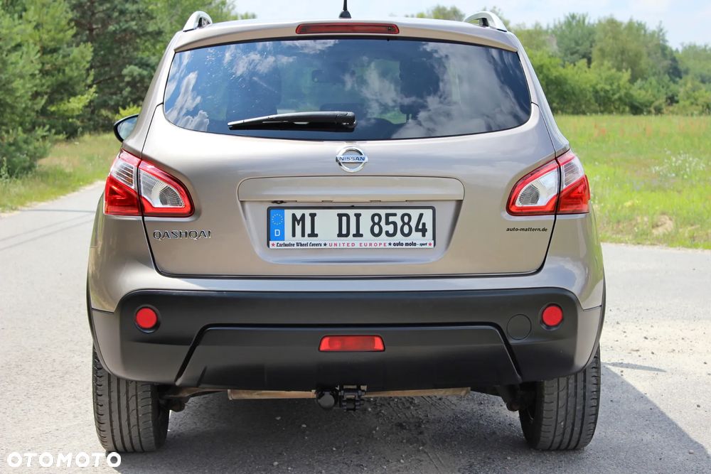 Nissan Qashqai 2.0 360 - 6