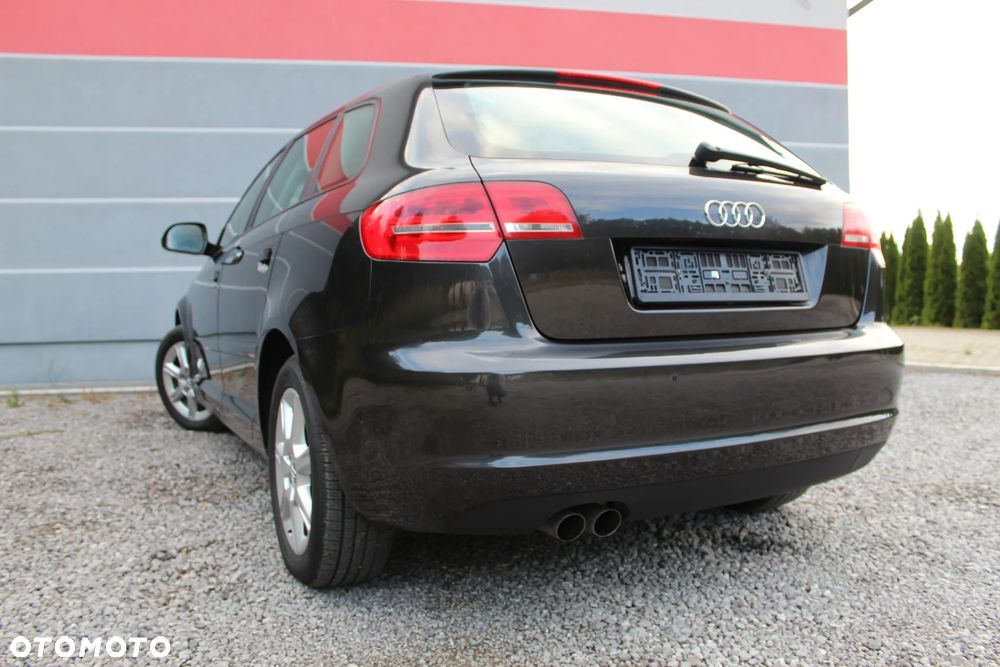 Audi A3 Sportback - 4