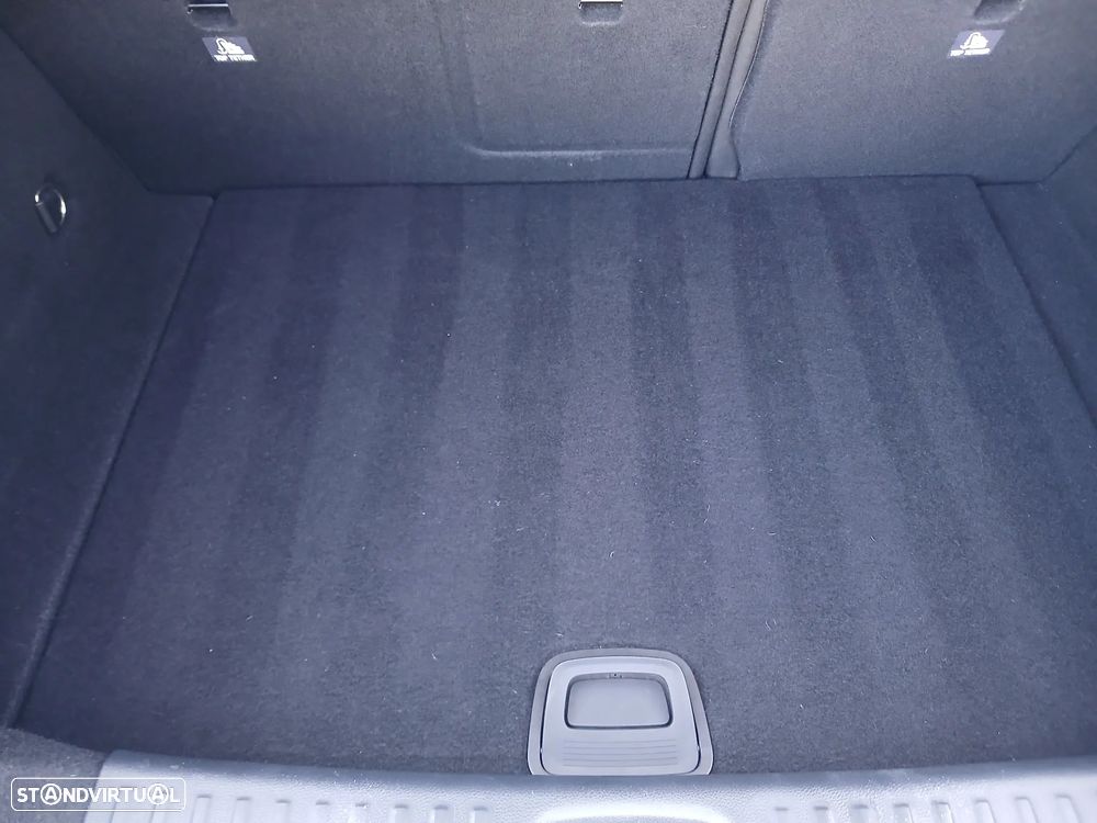 Mercedes-Benz A 200 CDI 7G-DCT AMG Line - 18