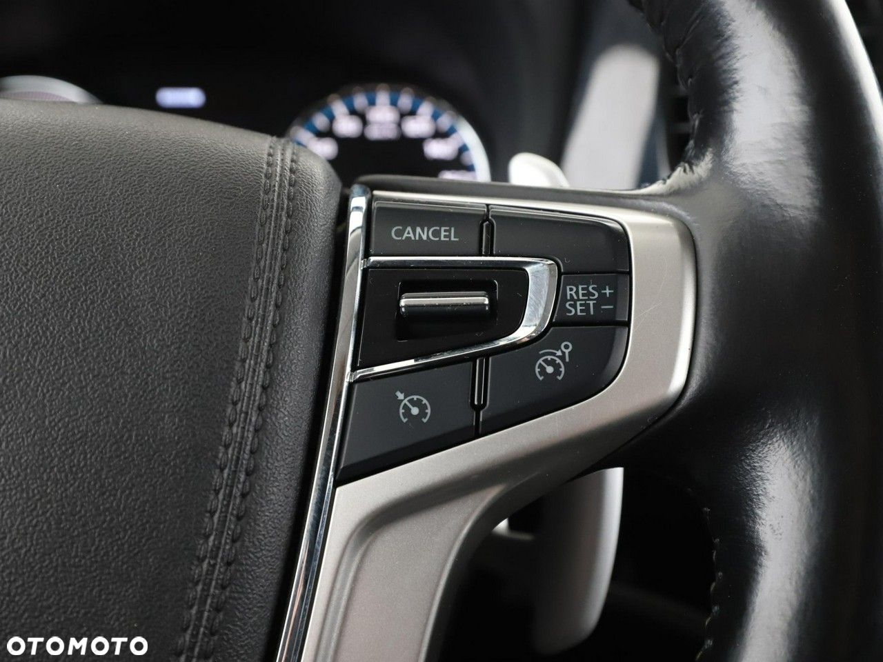 Mitsubishi Outlander - 28