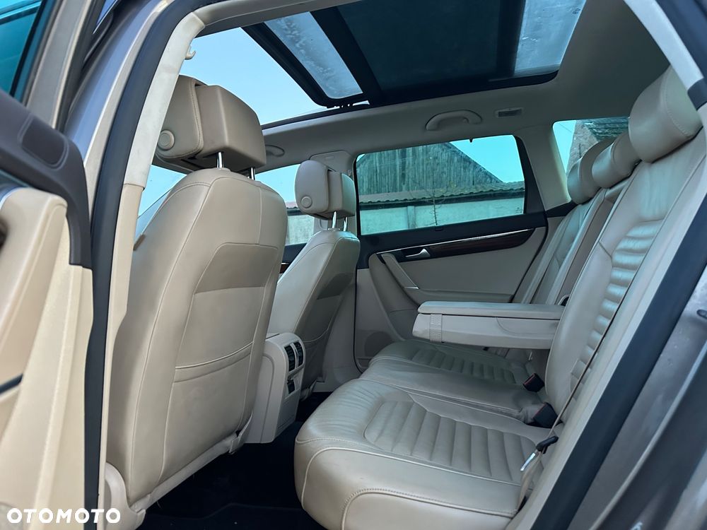 Volkswagen Passat Variant 2.0 TDI BlueMotion Technology Trendline - 15