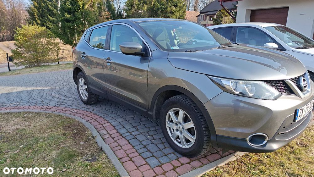 Nissan Qashqai 1.2 DIG-T Acenta EU6 - 4