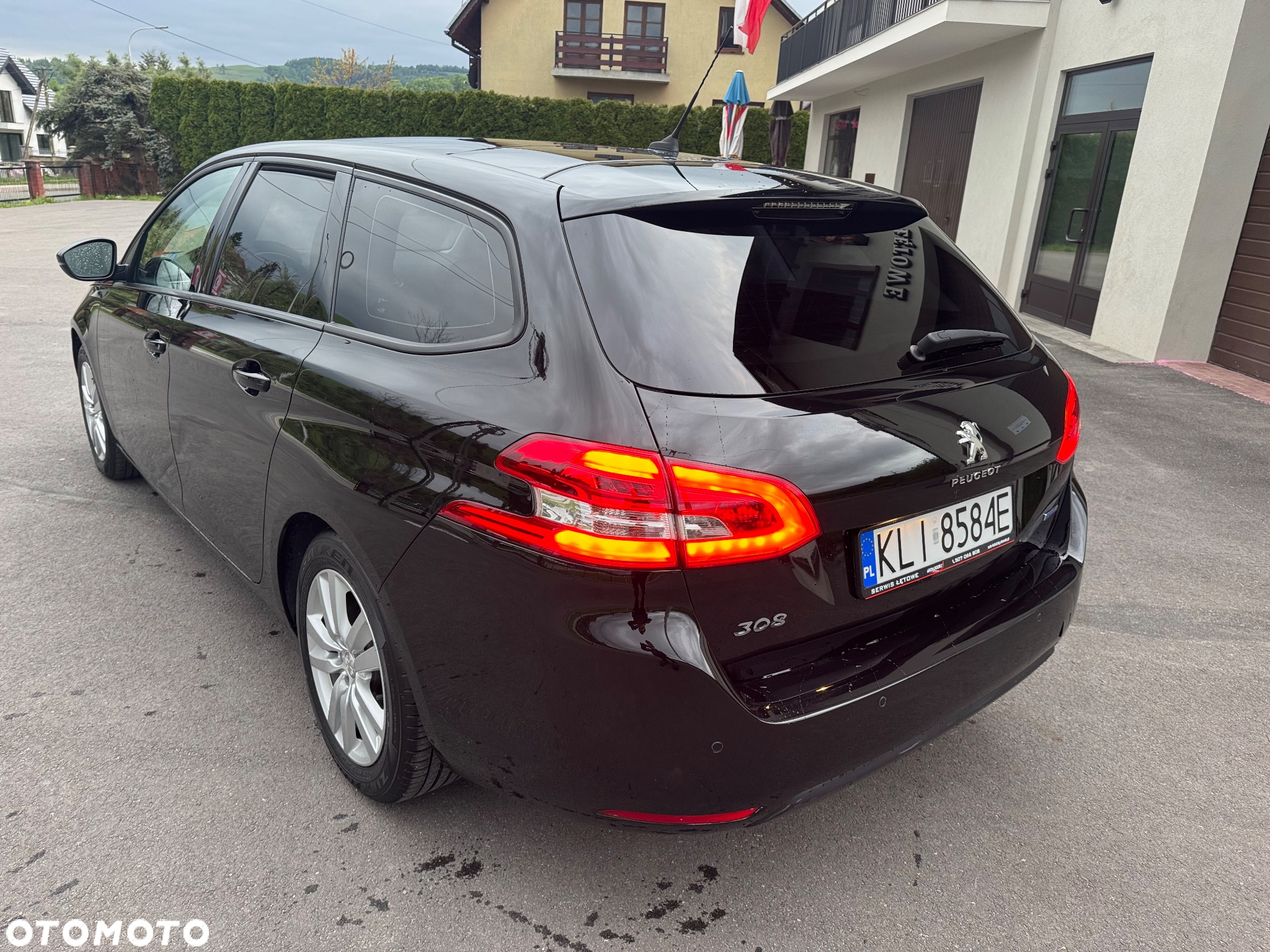 Peugeot 308 SW 1.2 PureTech Allure S&S EAT6 - 10